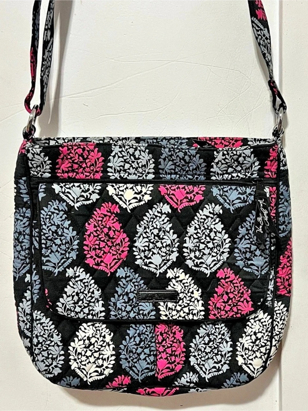 Vera Bradley Slim Saddle Bag Floral Crossbody Black & Pink